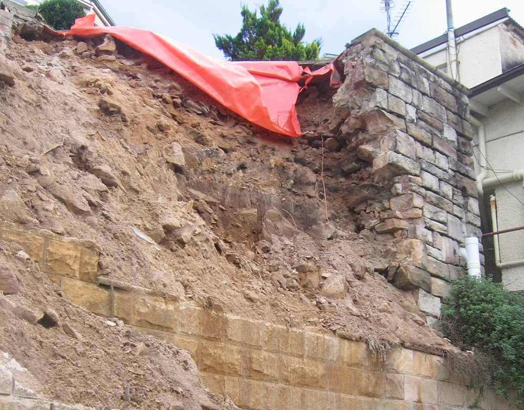 retaining-wall-failure-damage-imparta-engineers_03